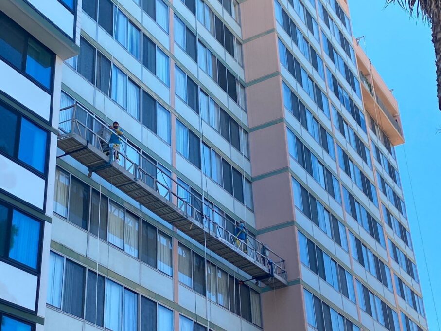  Commercial Painting in San Francisco:  Transforming a Local Apartment Building