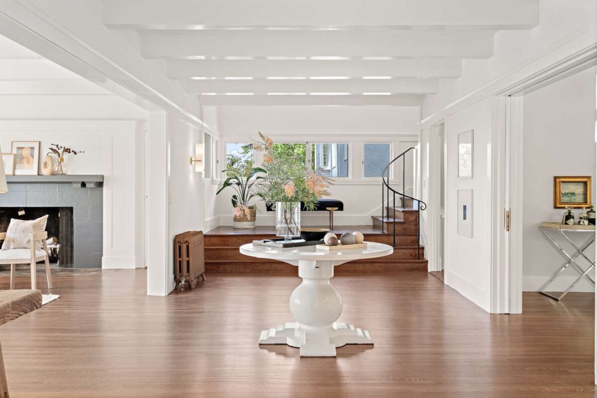  The Complete Guide to Interior House Painting in Oakland & the Bay Area