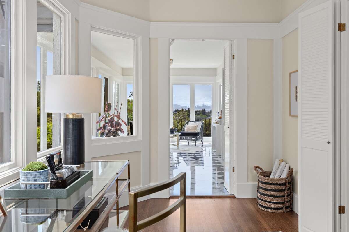  The Complete Guide to Interior House Painting in Oakland & the Bay Area